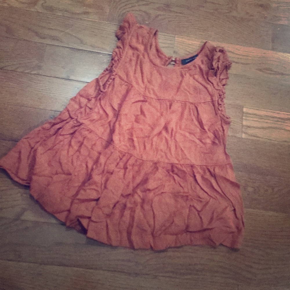 6/$20 Super cute American Eagle XS top